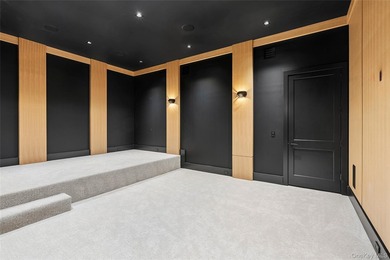 Introducing a one-of-a-kind opportunity to own a legacy estate - photo 31