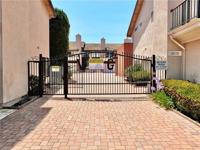 Live in prestigious Virginia Country Club in this exclusive - photo 5