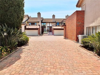 Live in prestigious Virginia Country Club in this exclusive - photo 6