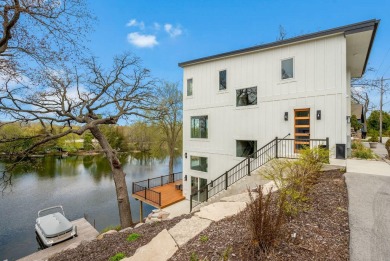 Lake Home For Sale in Nashotah, Wisconsin