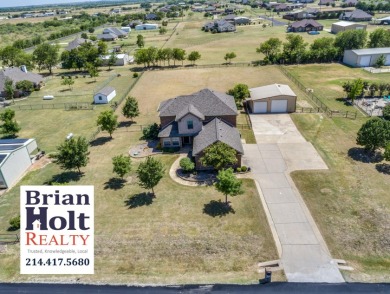 401 Ridgecrest Place Sanger, TX 76266 - Lake Home For Sale in Sanger, Texas