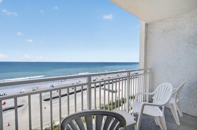 Wake up to stunning, direct oceanfront views from this - photo 3