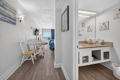 Wake up to stunning, direct oceanfront views from this - photo 4