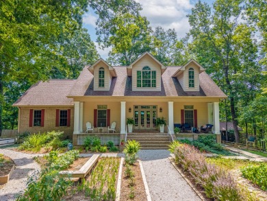 Lake Home For Sale in Monticello, Kentucky