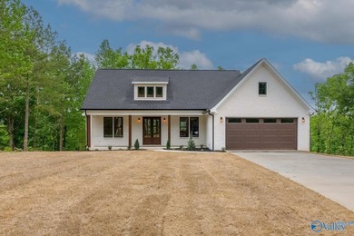 A truly rare opportunity to own a brand-new 3-bed, 2.5-bath - photo 1