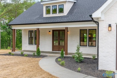 A truly rare opportunity to own a brand-new 3-bed, 2.5-bath - photo 2