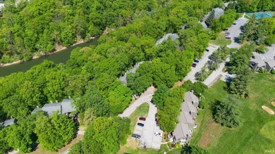 Price Reduced & Motivated Sellers! Welcome to your slice of - photo 4