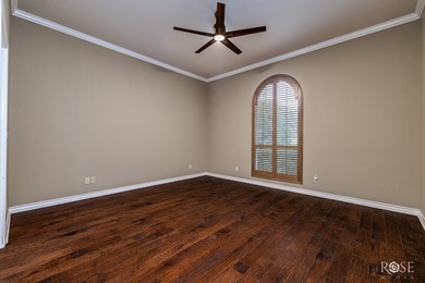 Welcome to 5533 Club Park Way in San Angelo's desirable Bentwood - photo 16