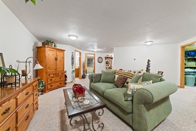 Space, storage, & location that's hard to beat. This well cared - photo 22