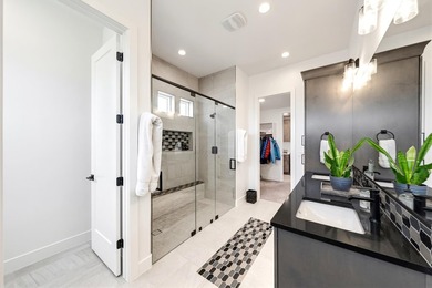 Discover this stunning four-bedroom home conveniently located on - photo 27
