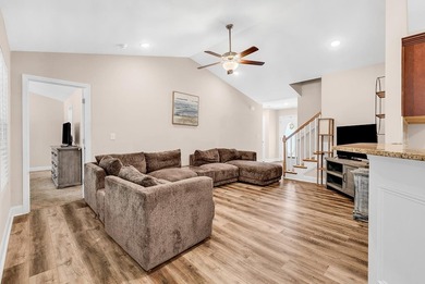Come and see this beautiful home now available in Clear Pond! - photo 6