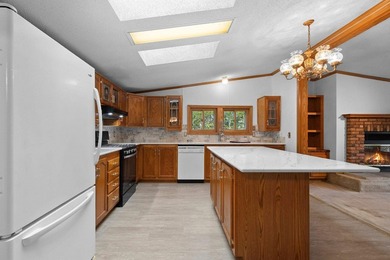 A unique chance to acquire 165' of frontage and more than 1 acre - photo 6