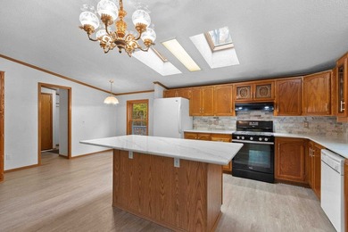 A unique chance to acquire 165' of frontage and more than 1 acre - photo 9