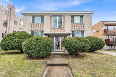 This is an outstanding opportunity to acquire a well-maintained - photo 2