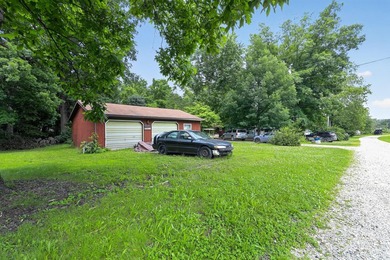 roperty located on more than 27.000SqFt of land next to Lake - photo 11