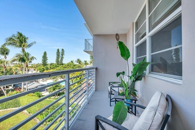 Come and enjoy your SEASIDE SANCTUARY! Amazing location on A1A - photo 13