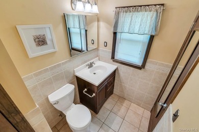 Rare and incredibly unique expanded oversized Colonial offering - photo 25