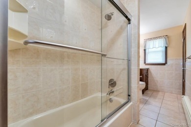 Rare and incredibly unique expanded oversized Colonial offering - photo 26