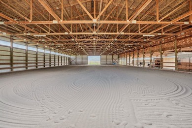 A rare opportunity to own a 392.5 ac turnkey equestrian ranch - photo 8