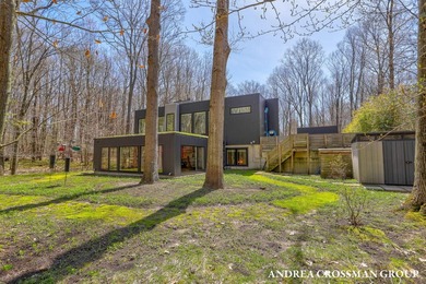 Lake Home Sale Pending in Fennville, Michigan