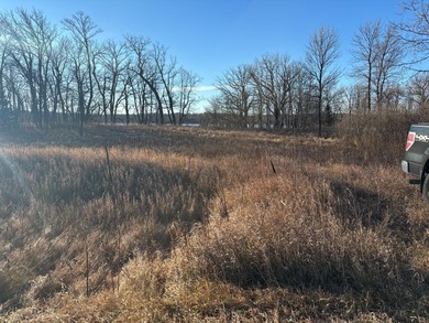 BEAUTIFUL LAKE LOT With 154 FEET of LAKESHORE + BACK LOT-Privacy - photo 4
