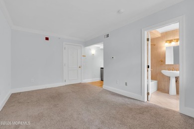 Make this studio your full time residence or use as your second - photo 17