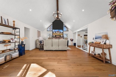 Waterfront living at its best! This newly renovated one-story - photo 6