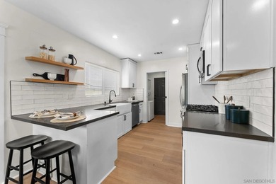 Beautifully remodeled 3-unit property offering the perfect blend - photo 9