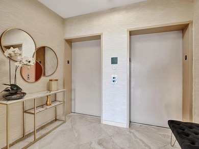 Beautifully Renovated wrap-around condo features 3BR, 2.5BA with - photo 30