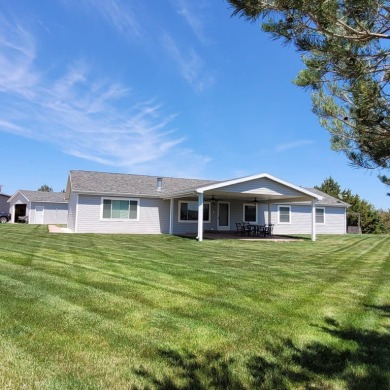 Lake McConaughy Home For Sale in Lewellen Nebraska