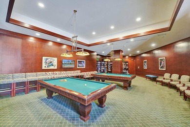 Beautifully Renovated wrap-around condo features 3BR, 2.5BA with - photo 32