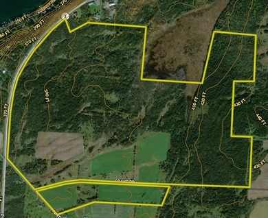 An estate sized property awaits you near the shores of Lake - photo 42