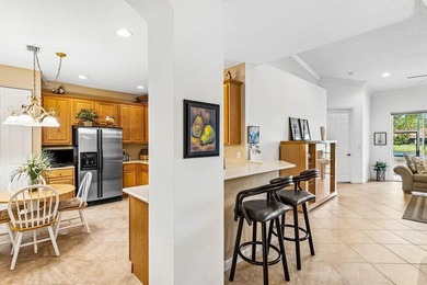 3 BD | 2.5 BA lakefront home in Addison Lakes offering a - photo 3