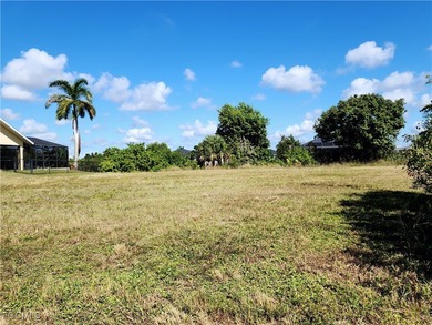 Cape Coral Lakes Area Lot For Sale in Cape Coral Florida