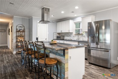 Discover the perfect blend of comfort, flexibility, and lake - photo 5