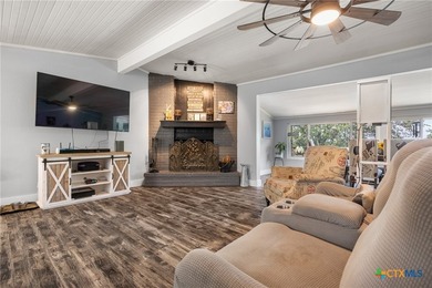 Discover the perfect blend of comfort, flexibility, and lake - photo 8