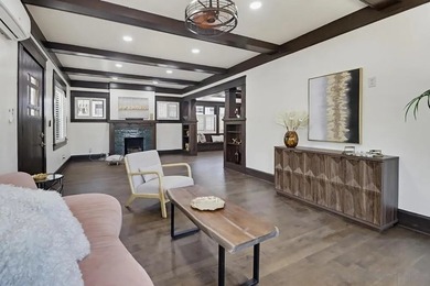 Nestled in one of San Diego's most sought-after neighborhoods - photo 2