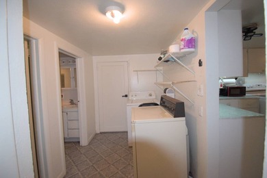 Charming 1953 Bungalow on a Private, Fully Fenced 0.34-Acre Lot - photo 8