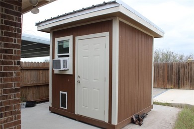 This beautiful custom-built 3-bedroom, 2.5-bath brick home sits - photo 20