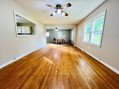 Nice, 3 Bedroom / 2 Bath House & 20ft x 25ft Detached Garage on - photo 25