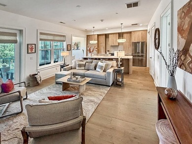 EXPERIENCE WATERFRONT LUXURY ON DANIEL ISLAND! Discover a - photo 4