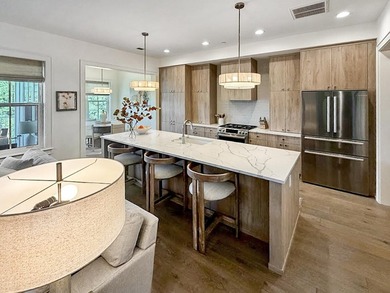 EXPERIENCE WATERFRONT LUXURY ON DANIEL ISLAND! Discover a - photo 8