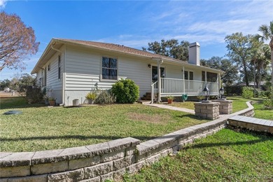 Tucked within the highly sought-after Riverhaven Village - photo 37