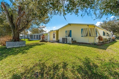 One or more photo(s) has been virtually staged. Florida living - photo 4