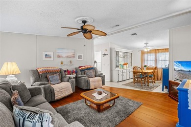 One or more photo(s) has been virtually staged. Florida living - photo 7