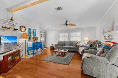 One or more photo(s) has been virtually staged. Florida living - photo 8