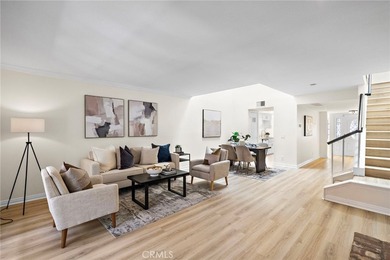 There is an effortless rhythm to this Huntington Beach residence - photo 3