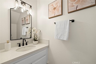 There is an effortless rhythm to this Huntington Beach residence - photo 5