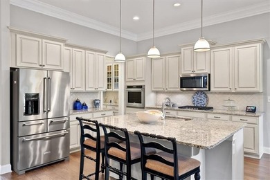 Welcome home to Soleil Laurel Canyon! Enjoy breathtaking views - photo 16