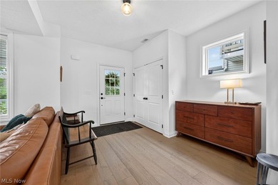 RARE NEWLY BUILT (2020) CUSTOM COLONIAL IN THE HEART OF - photo 3